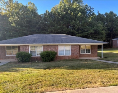 109 Doves Lane - Photo Thumbnail 1