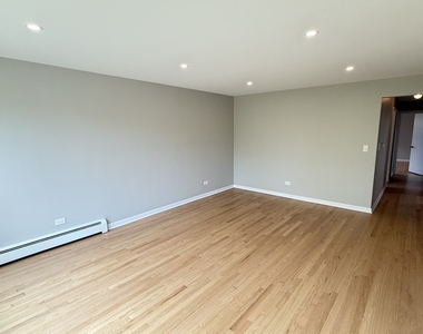 3658 N Laramie Avenue - Photo Thumbnail 1