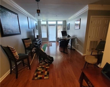 3334 Peachtree Road Ne - Photo Thumbnail 5