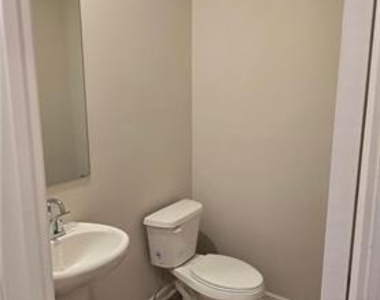 186 Meander Drive - Photo Thumbnail 10