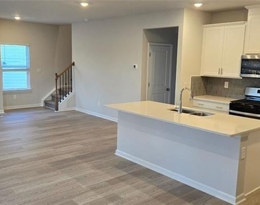 186 Meander Drive - Photo Thumbnail 1