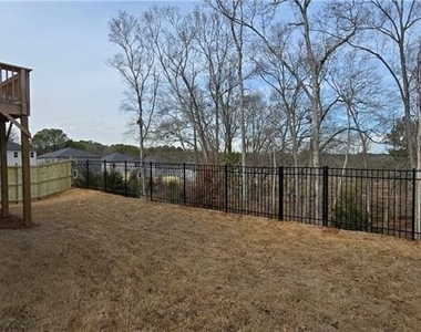 186 Meander Drive - Photo Thumbnail 23