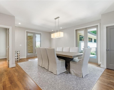 4373 Wieuca Road Ne - Photo Thumbnail 2