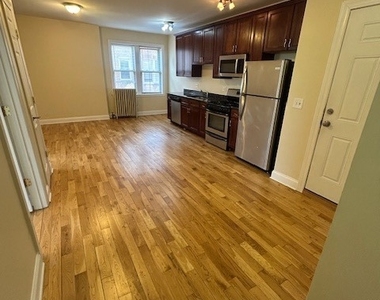 4554 W George Street - Photo Thumbnail 1