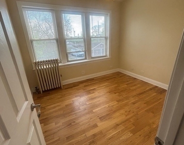 4554 W George Street - Photo Thumbnail 11