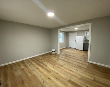 951 Tilden Street Nw - Photo Thumbnail 4
