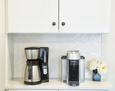 2s316 Arrowhead Drive - Photo Thumbnail 8
