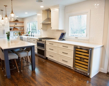 2s316 Arrowhead Drive - Photo Thumbnail 11
