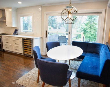 2s316 Arrowhead Drive - Photo Thumbnail 13