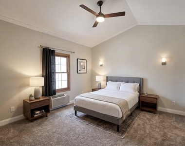 531 Leah Lane - Photo Thumbnail 3