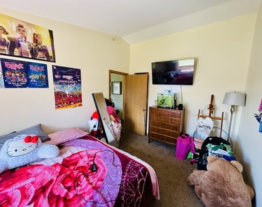 531 Leah Lane - Photo Thumbnail 1