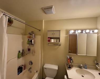 531 Leah Lane - Photo Thumbnail 7