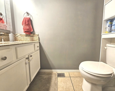 579 Scott Lane - Photo Thumbnail 8