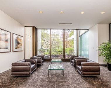 2800 N Lake Shore Drive - Photo Thumbnail 24
