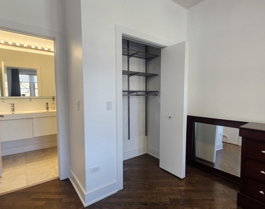 3900 W Cornelia Avenue - Photo Thumbnail 14