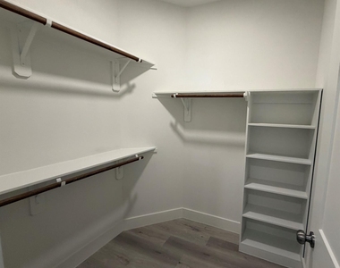 3535 Alderfer Street - Photo Thumbnail 9