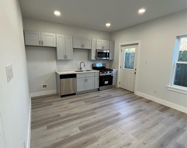 3535 Alderfer Street - Photo Thumbnail 19