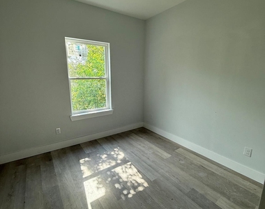 3535 Alderfer Street - Photo Thumbnail 26
