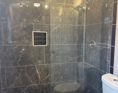 515 Caplin Street - Photo Thumbnail 13
