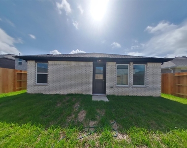 3017 Fantasy Terrace Drive - Photo Thumbnail 14