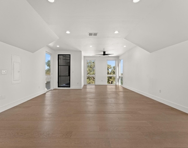 3814 Wadford Street - Photo Thumbnail 33