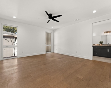 3814 Wadford Street - Photo Thumbnail 20