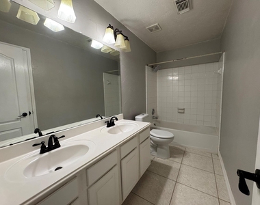 15314 Carsen Bend Drive - Photo Thumbnail 21
