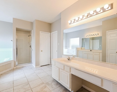 2634 Vermillion Road - Photo Thumbnail 7