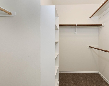 102 Blue Creek - Photo Thumbnail 14