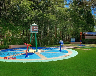102 Blue Creek - Photo Thumbnail 31
