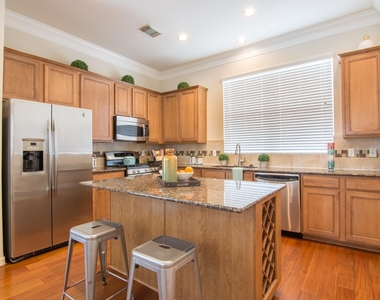 3002 Clearview Circle - Photo Thumbnail 18