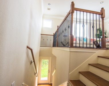 3002 Clearview Circle - Photo Thumbnail 15
