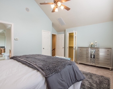 3002 Clearview Circle - Photo Thumbnail 28
