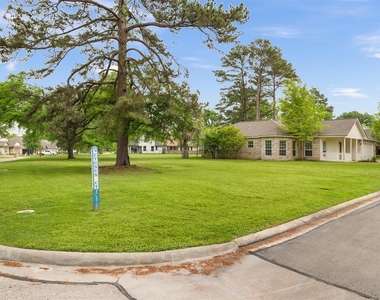 14874 Cygnus Court - Photo Thumbnail 2
