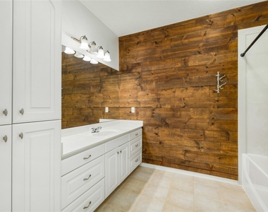 14874 Cygnus Court - Photo Thumbnail 15