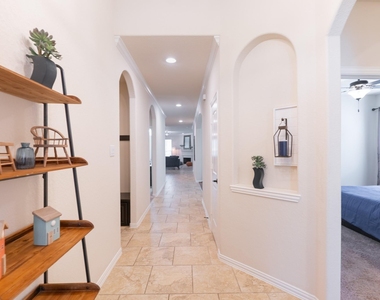 14 Arrowfeather Place - Photo Thumbnail 3