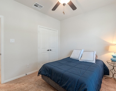 14 Arrowfeather Place - Photo Thumbnail 32