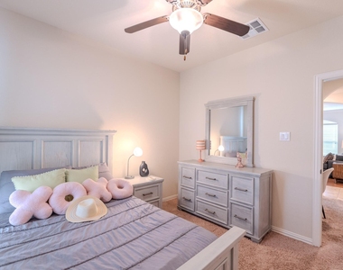 14 Arrowfeather Place - Photo Thumbnail 26