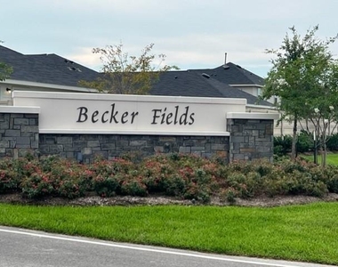 24139 Wandering Brook Drive - Photo Thumbnail 11