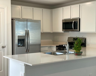 24139 Wandering Brook Drive - Photo Thumbnail 6