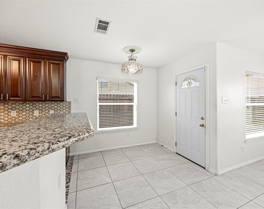 7331 Wimberly Oaks Lane - Photo Thumbnail 7