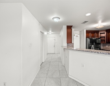 7331 Wimberly Oaks Lane - Photo Thumbnail 4