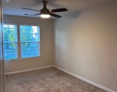 10312 Colony Bee Place - Photo Thumbnail 10