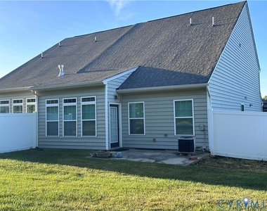 10312 Colony Bee Place - Photo Thumbnail 2