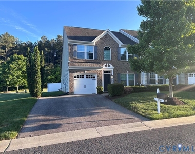 10312 Colony Bee Place - Photo Thumbnail 1
