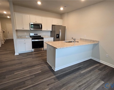 6013 Banyan Lane - Photo Thumbnail 21