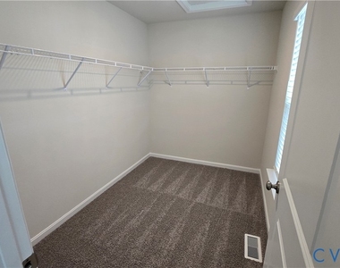 6013 Banyan Lane - Photo Thumbnail 14