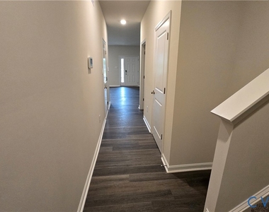 6013 Banyan Lane - Photo Thumbnail 16