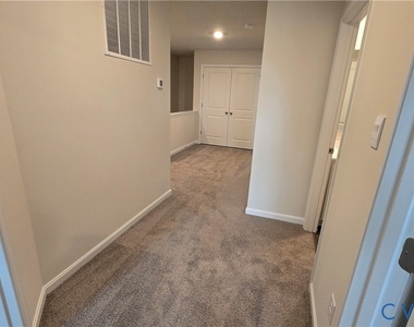6013 Banyan Lane - Photo Thumbnail 10