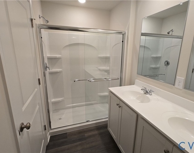 6013 Banyan Lane - Photo Thumbnail 15